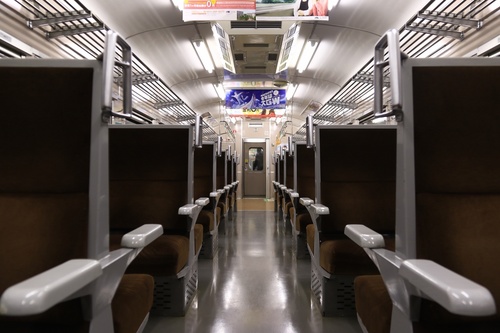 Y05A2000.jpg